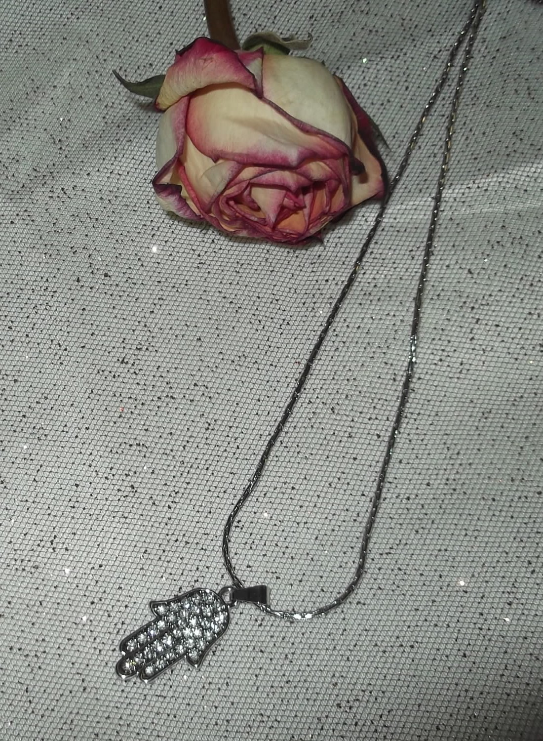 Collier main de fatma