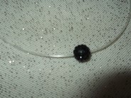 Collier boule noire