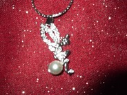 Collier fée et sa perle